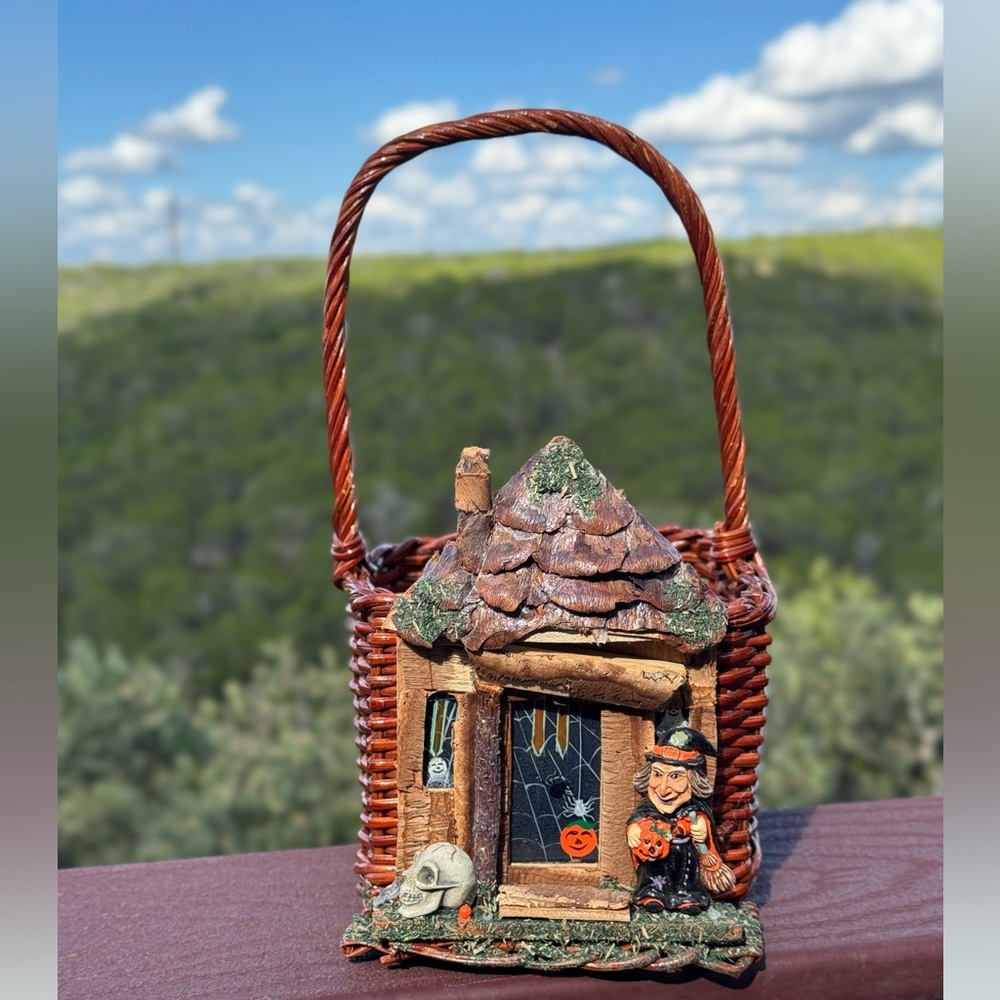 Halloween Scenery Woven Basket